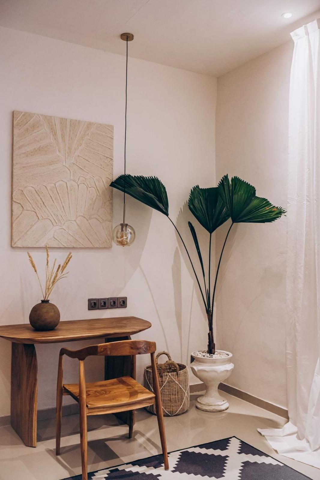 Turan Casa Auri Seminyak Villa Luaran gambar