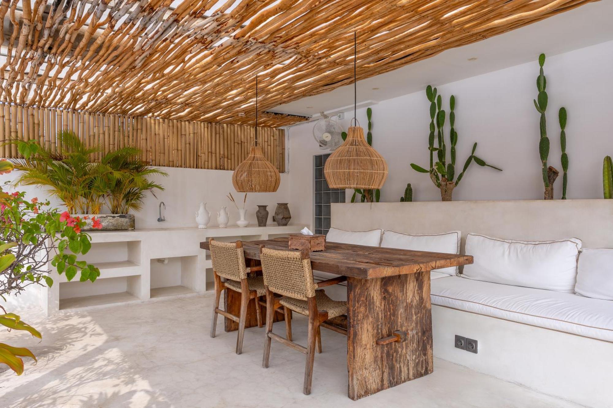 Turan Casa Auri Seminyak Villa Luaran gambar