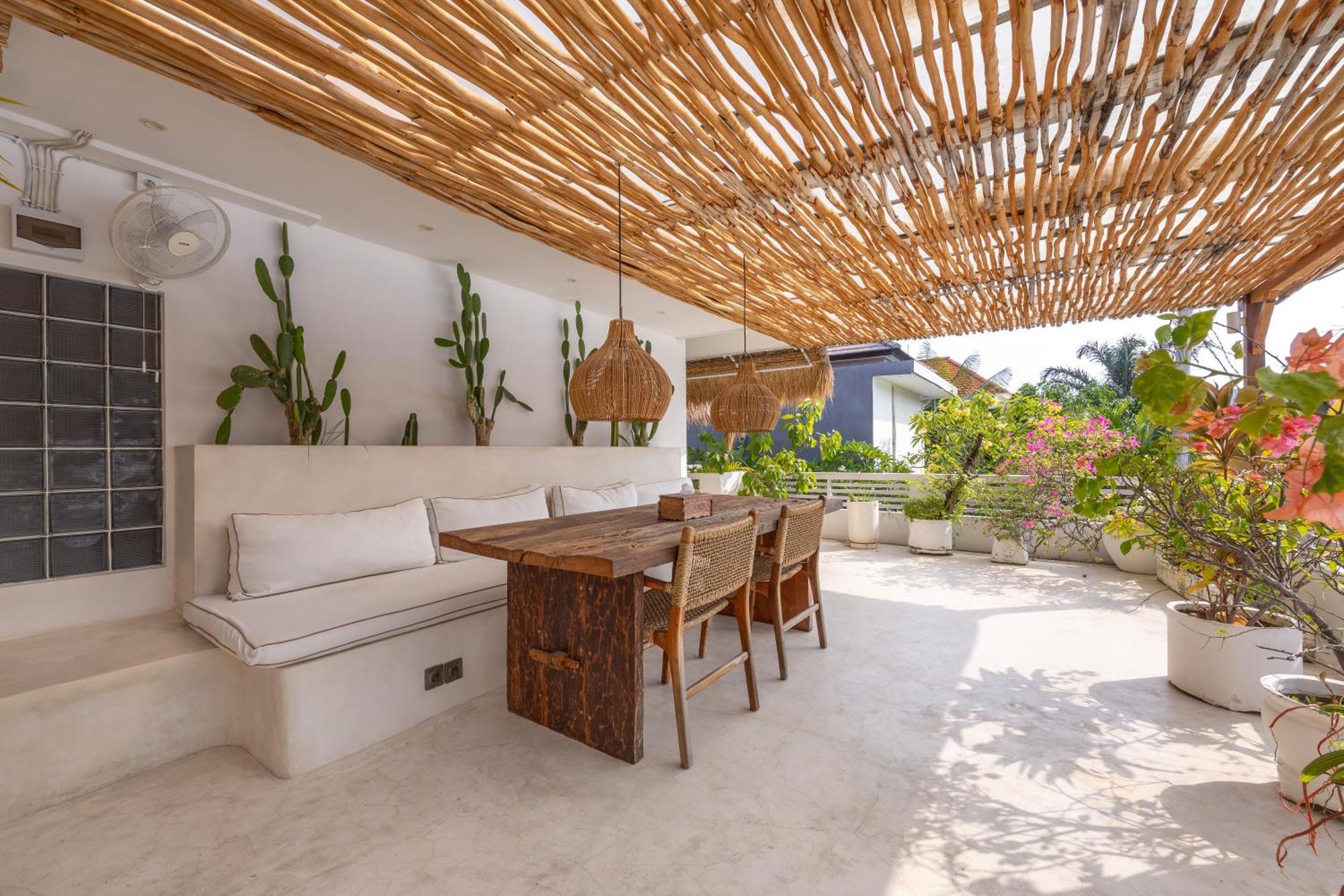 Turan Casa Auri Seminyak Villa Luaran gambar