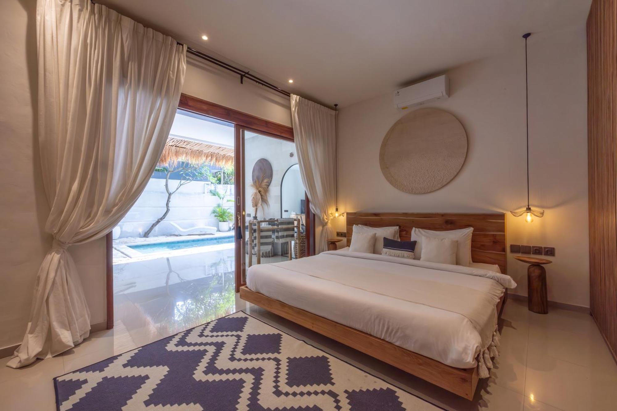Turan Casa Auri Seminyak Villa Luaran gambar